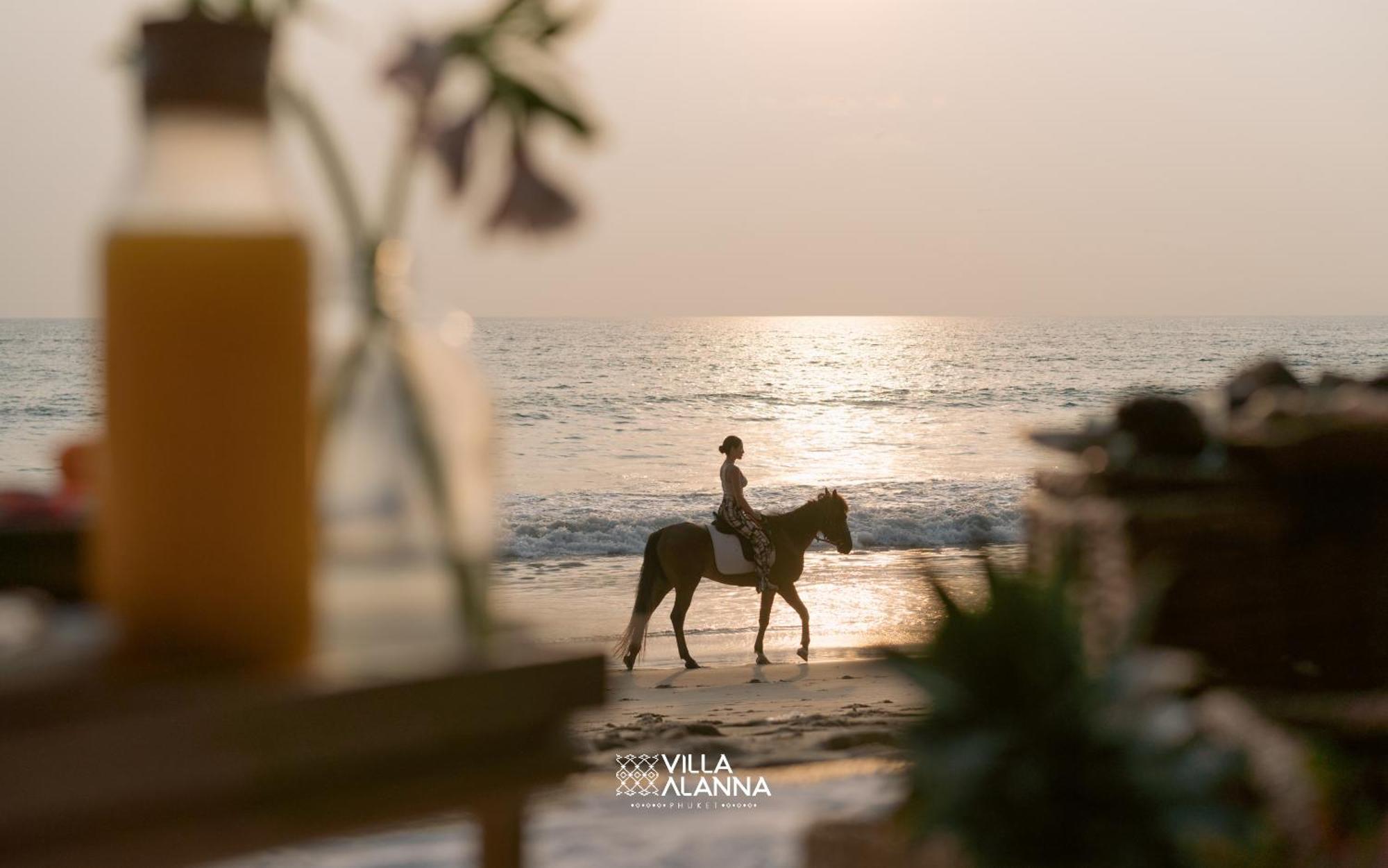 Villa Alanna Phuket Pantai Bang Tao Bagian luar foto