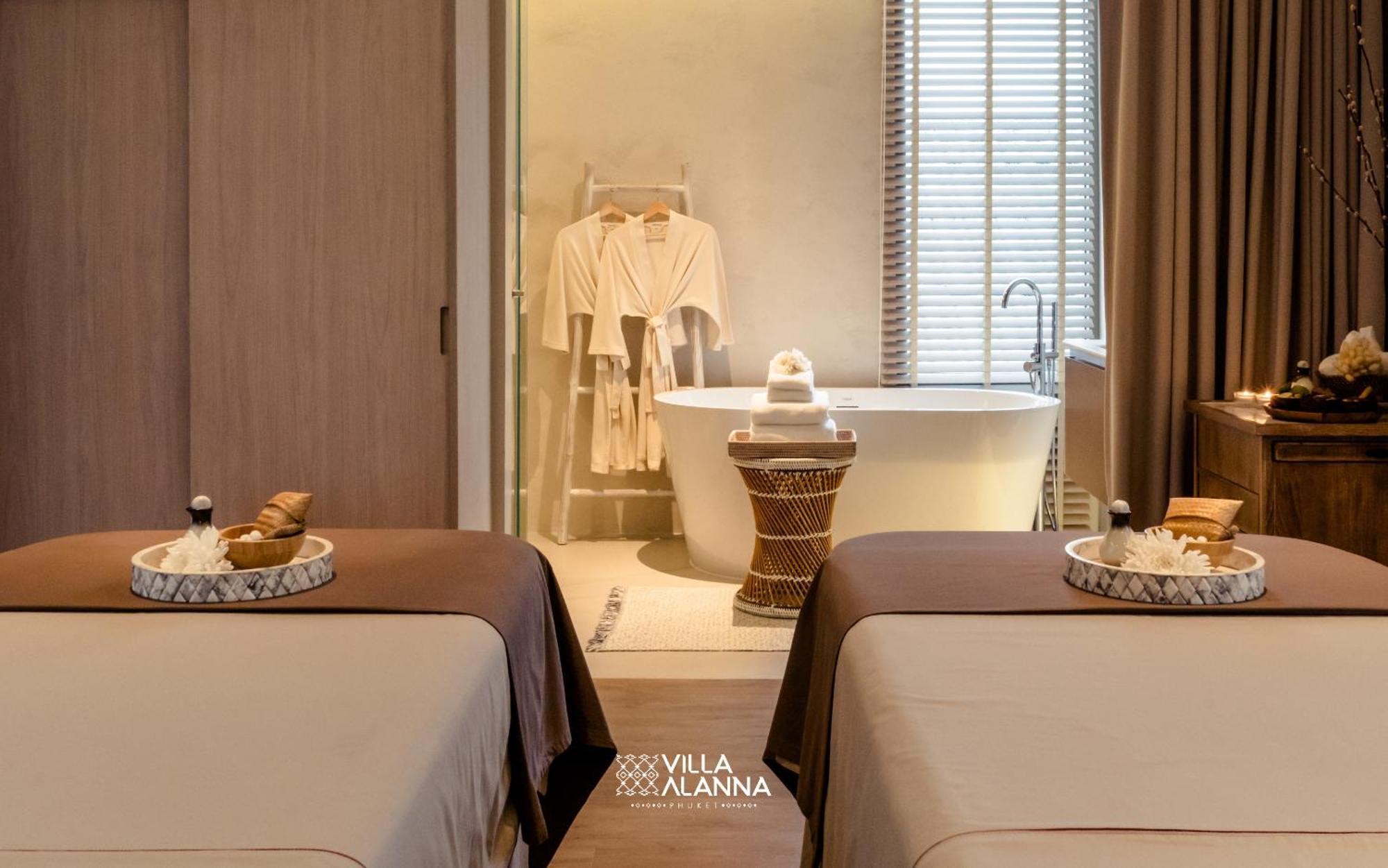 Villa Alanna Phuket Pantai Bang Tao Bagian luar foto