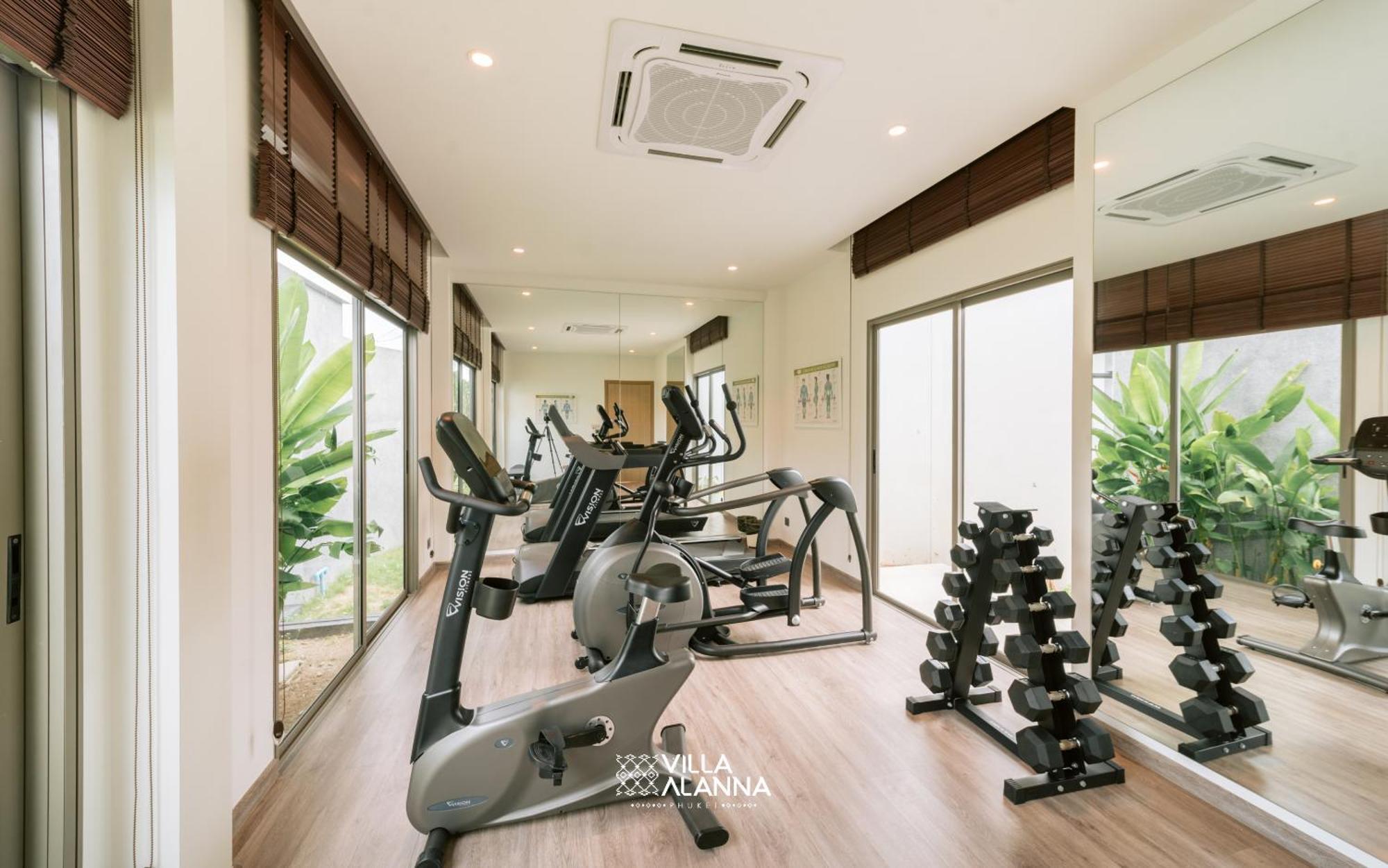Villa Alanna Phuket Pantai Bang Tao Bagian luar foto