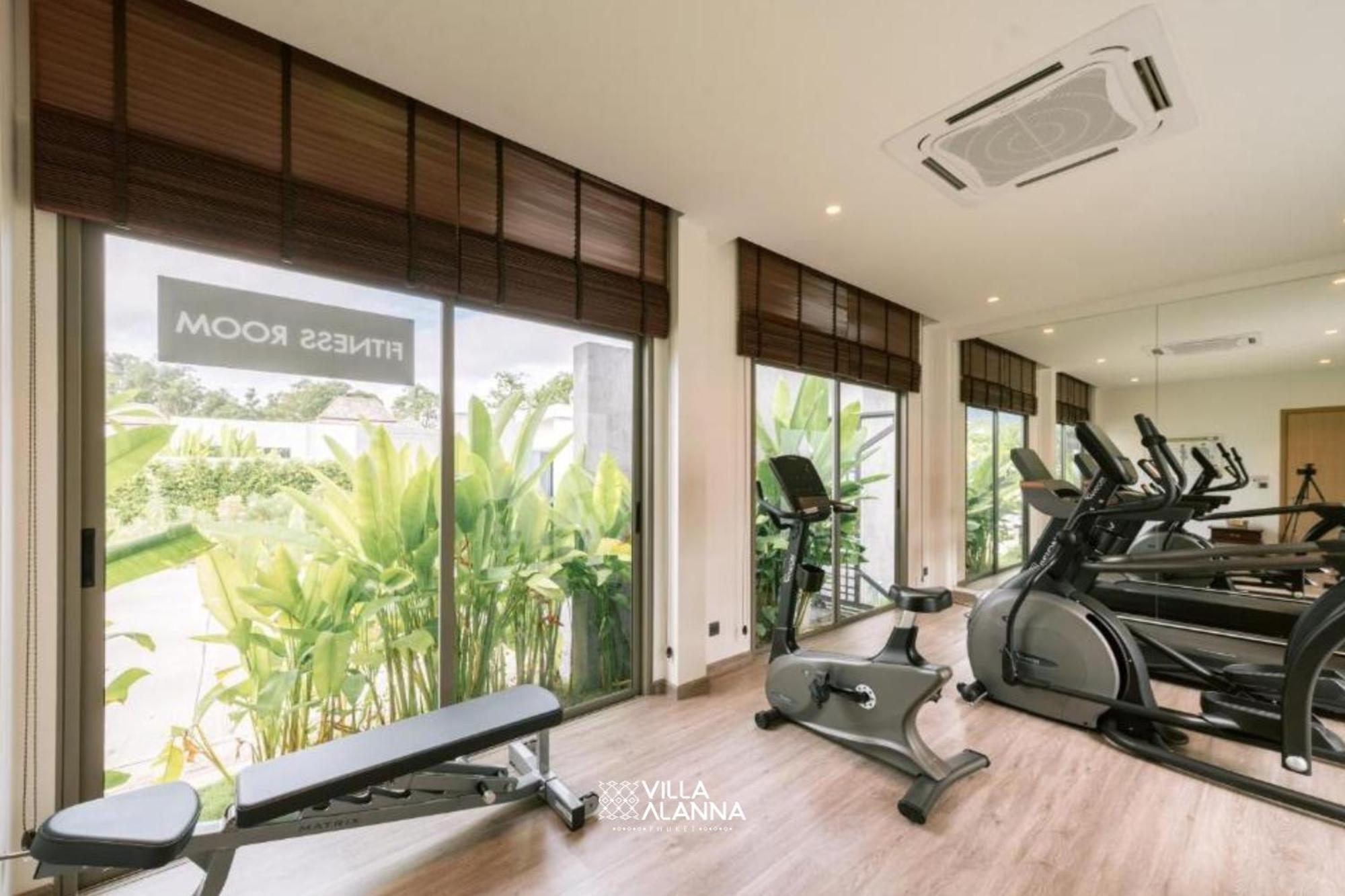 Villa Alanna Phuket Pantai Bang Tao Bagian luar foto